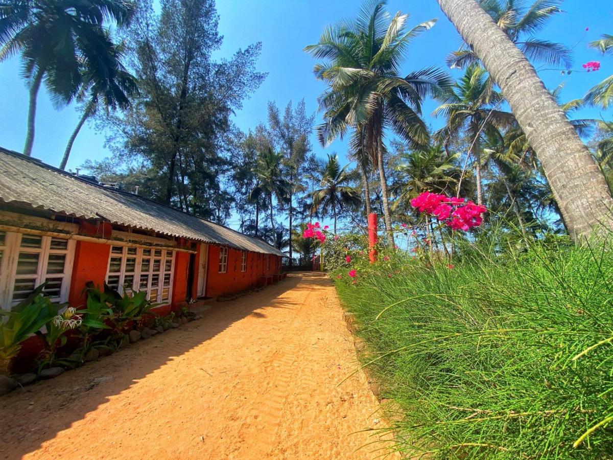 Majali Beach Resorts Buitenkant foto