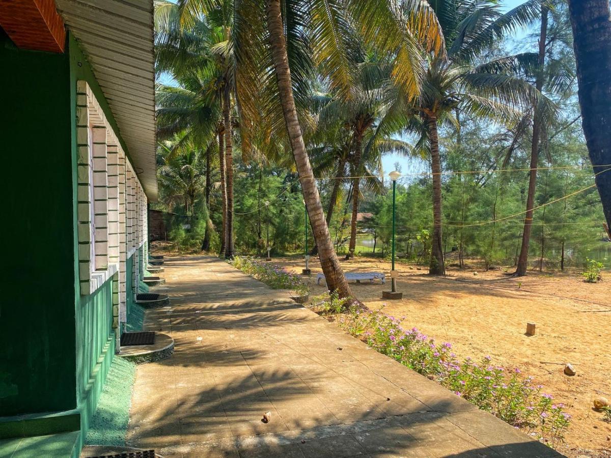 Majali Beach Resorts Buitenkant foto