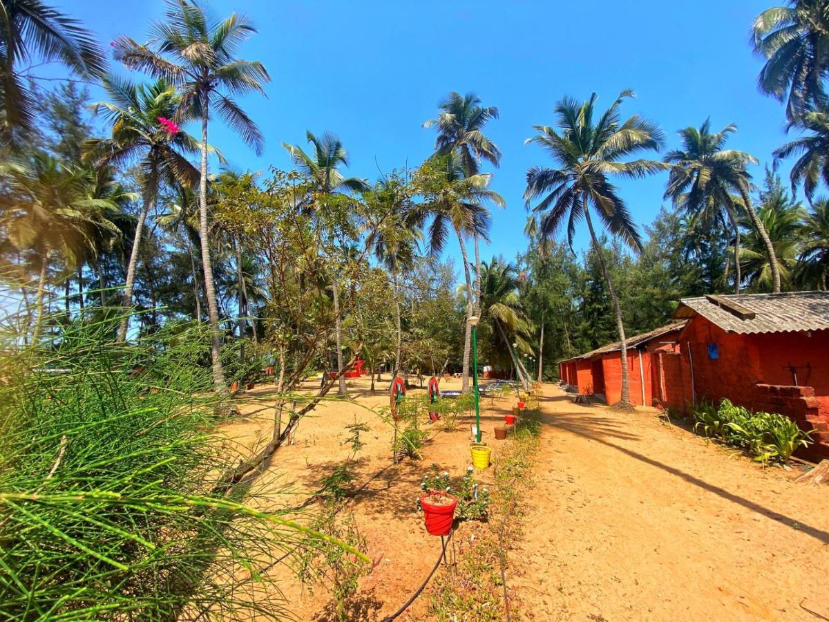 Majali Beach Resorts Buitenkant foto